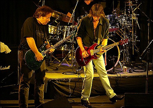 pat travers 112_std.jpg