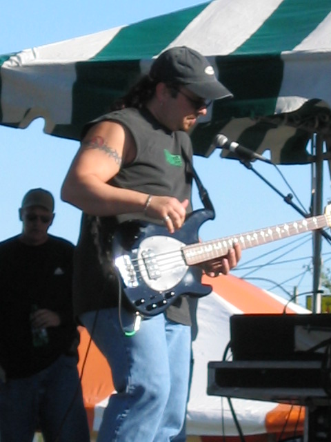 Pat Travers 4-3-05 059.jpg