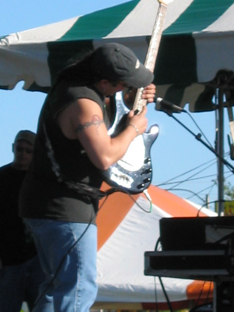 Pat Travers 4-3-05 060.jpg