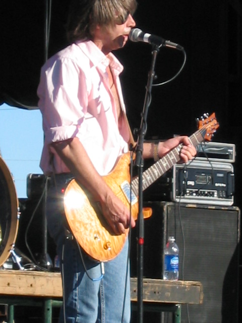 Pat Travers 4-3-05 070.jpg