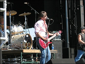 Pat Travers 4-3-05 041.jpg