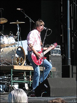 Pat Travers 4-3-05 042.jpg