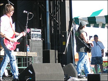 Pat Travers 4-3-05 050.jpg