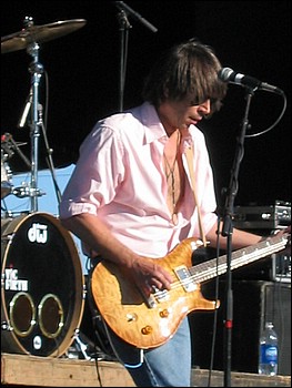 Pat Travers 4-3-05 064.jpg