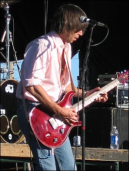 Pat Travers 4-3-05 079.jpg