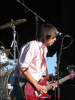 Pat Travers 4-3-05 081.jpg